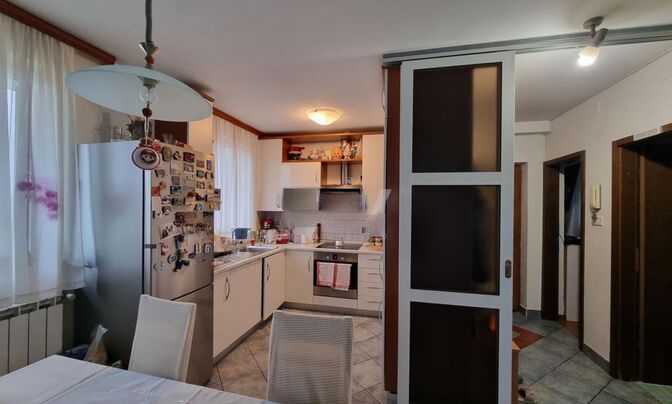Three-room apartment Pobegi