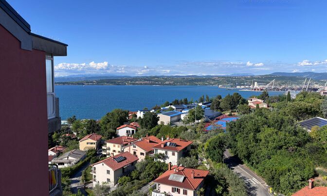 Трёхкомнатная квартира в Копере