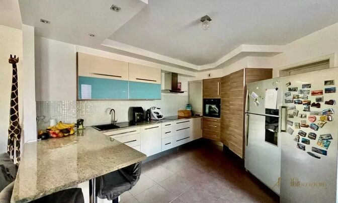 Apartment 3 bedrooms for sale in Pétange