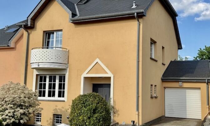 Detached house 4 bedrooms for sale in Pétange