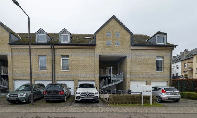 Duplex 2 bedrooms for sale in Luxembourg-Gasperich - Cloche d'or