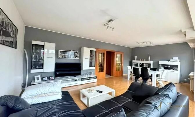 Apartment 2 bedrooms for sale in Lallange