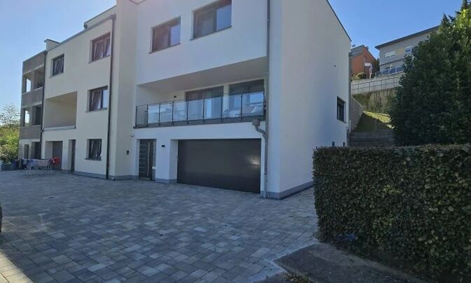 House 5 bedrooms for sale in Ettelbruck