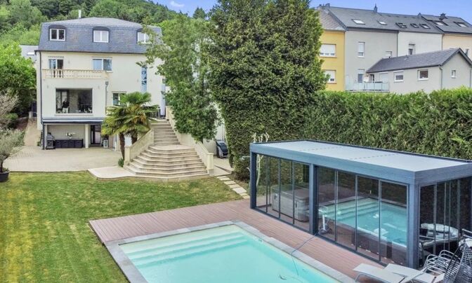 Villa 3 bedrooms for sale in Dudelange