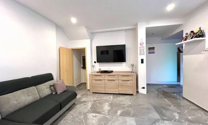 House 3 bedrooms for sale in Schifflange