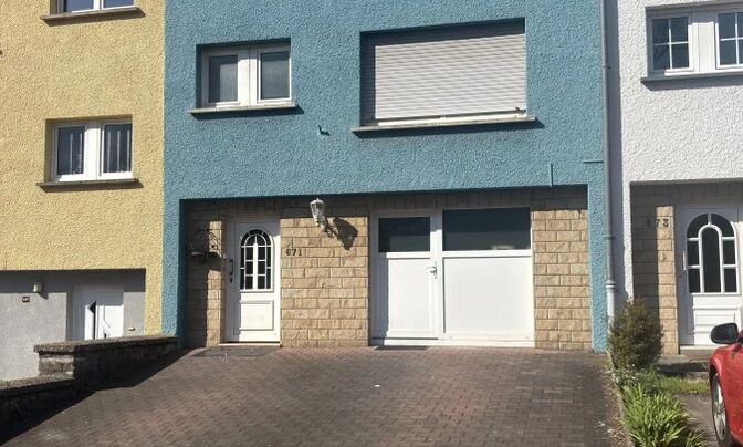 House 5 bedrooms for sale in Luxembourg-Neudorf