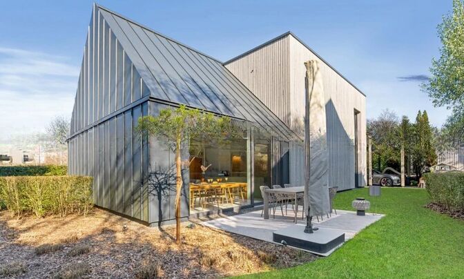 Villa 3 bedrooms for sale in Bridel