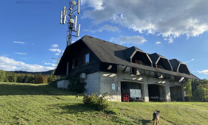 House, Veliki Ban, Šentjernej