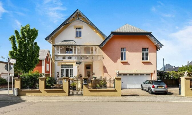 House 3 bedrooms for sale in Pétange
