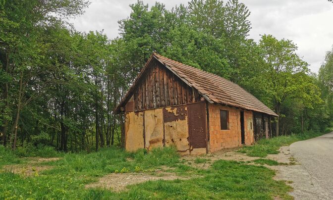 Drugo Chagona House