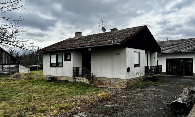 House, Slogonsko.