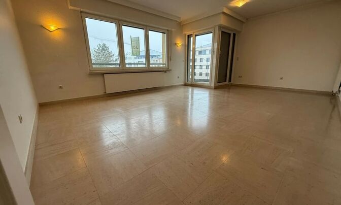 Apartment 2 bedrooms for sale in Luxembourg-Belair