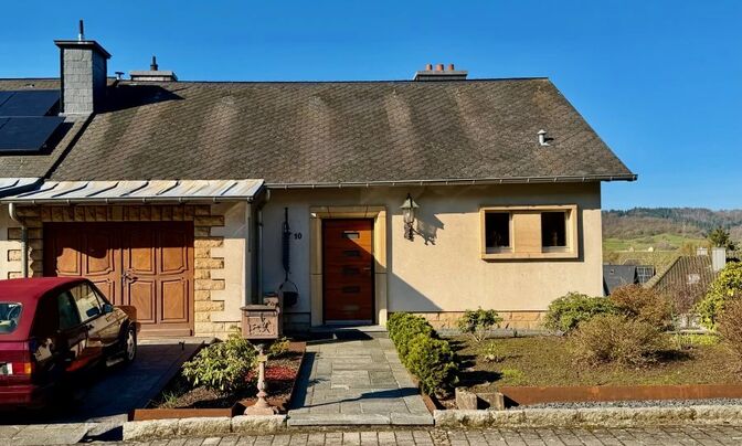 Semi-detached house 3 bedrooms for sale in Helmdange