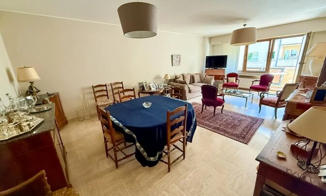Apartment 3 bedrooms for sale in Luxembourg-Limpertsberg