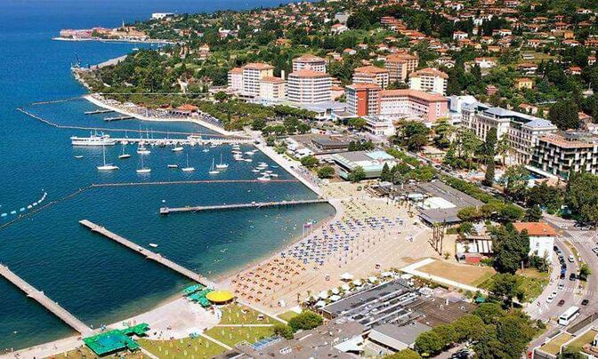 One-bedroom apartment in Portorož