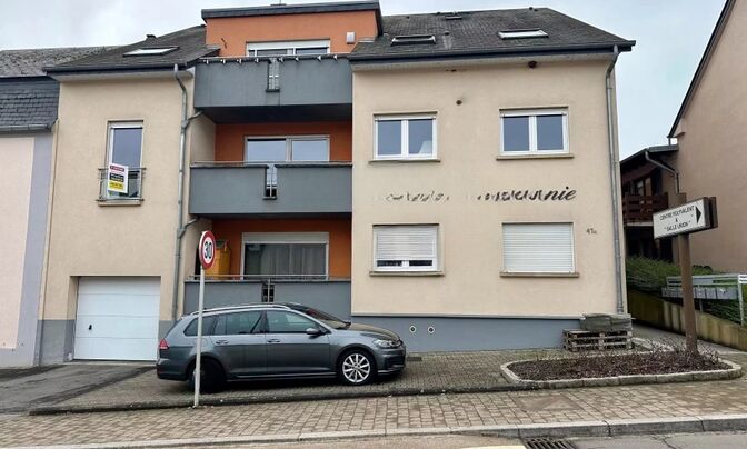 Apartment 2 bedrooms for sale in Hobscheid