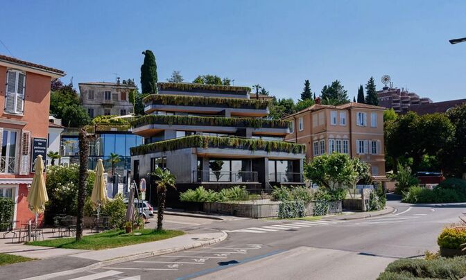 Portorož four-room apartment