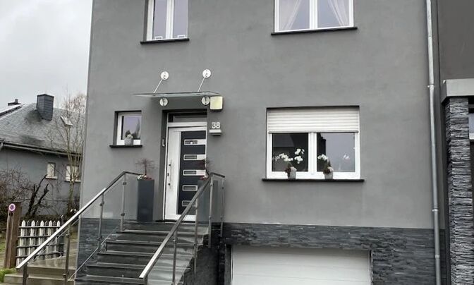 Semi-detached house 4 bedrooms for sale in Kayl