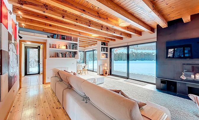 Chalet for sale in Ordino, 4 bedrooms