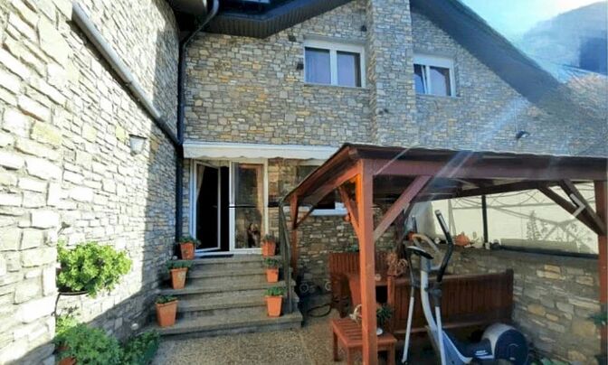 House for sale in Escaldes Engordany (La Plana area)