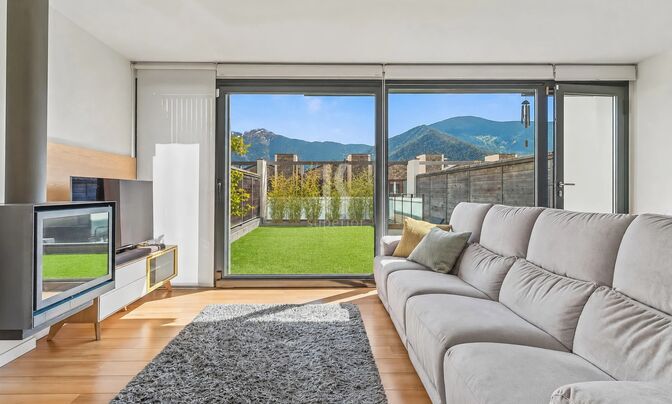 Chalet for sale in Escàs, 3 bedrooms