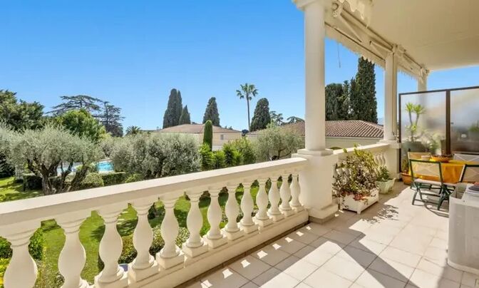Villa République Cannes