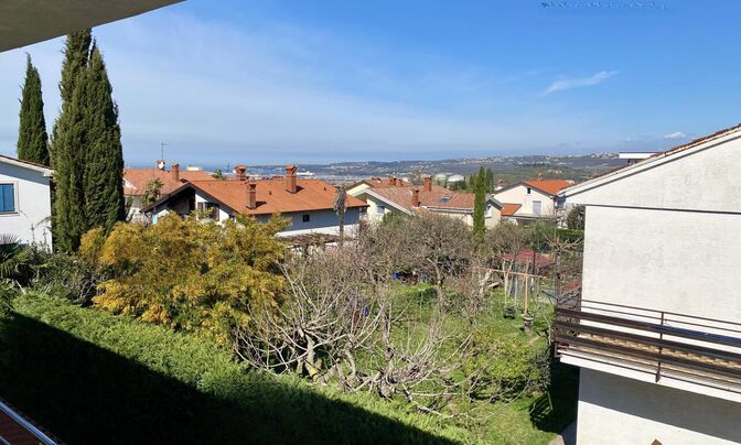 Three-room apartment in Prade
