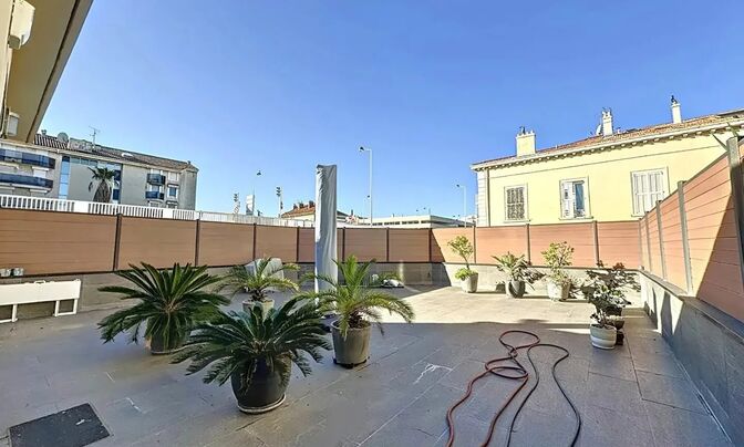 Villa Cannes République