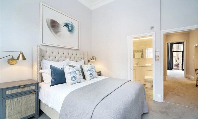 Egerton Gardens, Knightsbridge