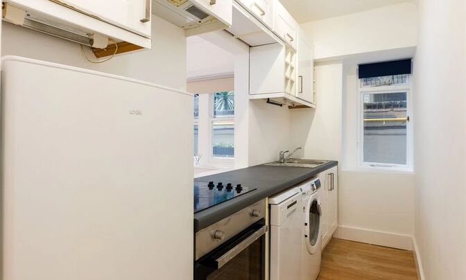 Draycott Avenue