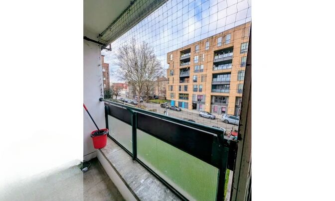 Avondale Square, Old Kent Road
