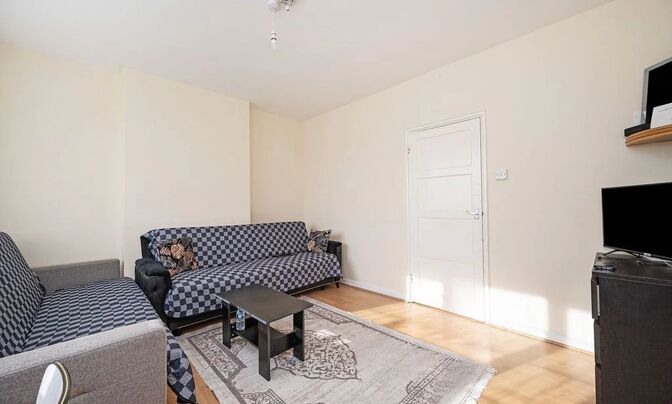 Mayfield Close, Dalston