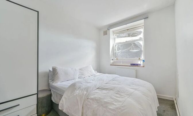 Worsopp Drive, Clapham Common South Side, Clapham