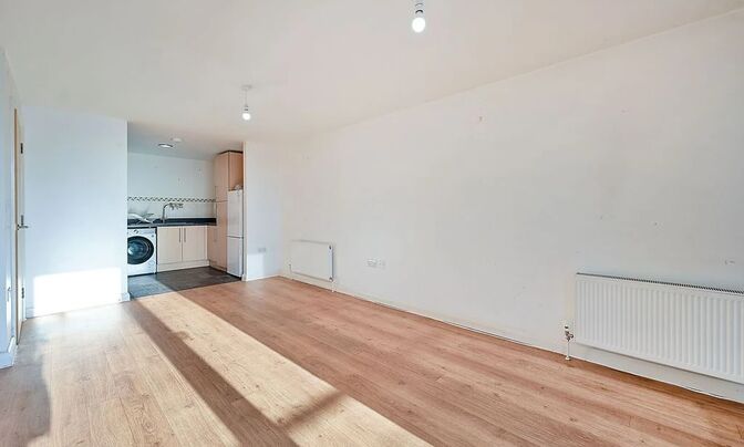 Warple Way, Acton
