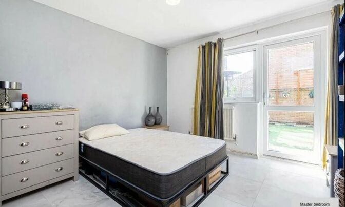 Marlborough Close