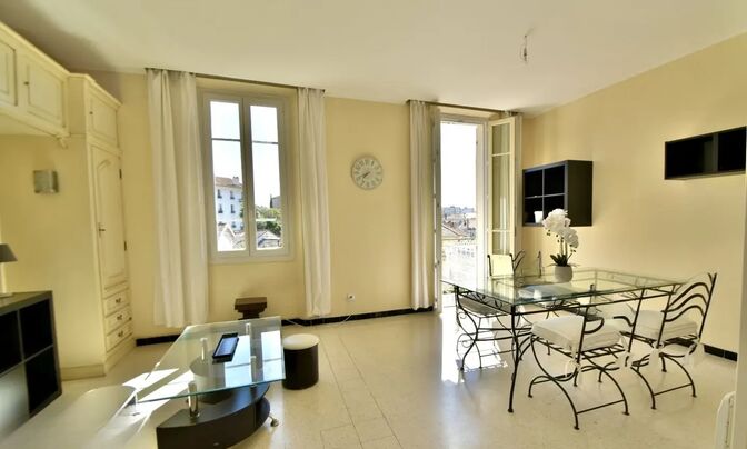 Villa Cannes République