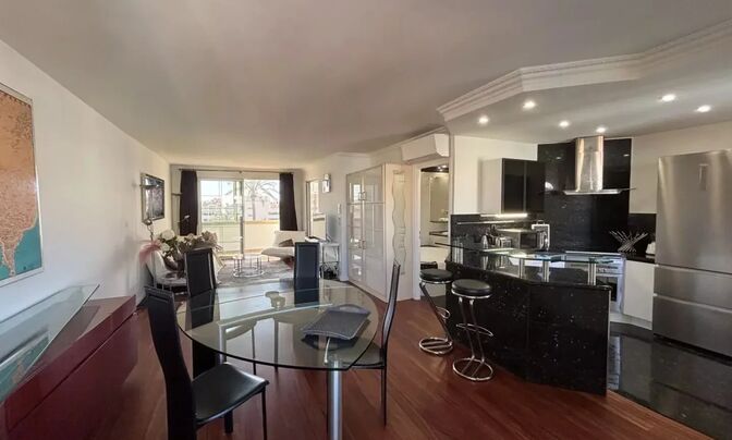 Villa Cannes République