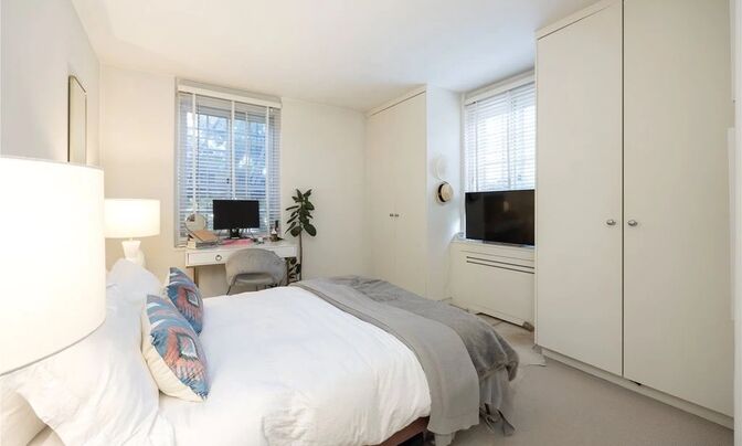Swan Court, Chelsea Manor Street, Chelsea