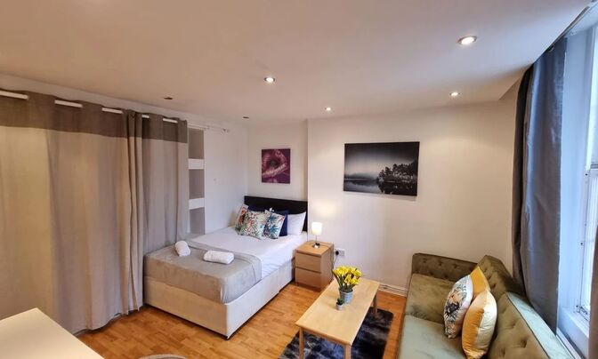 Gloucester Terrace