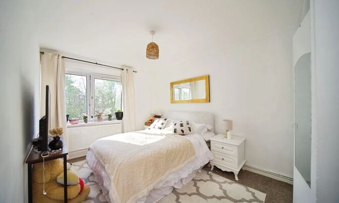 Flat 13, Scott House
