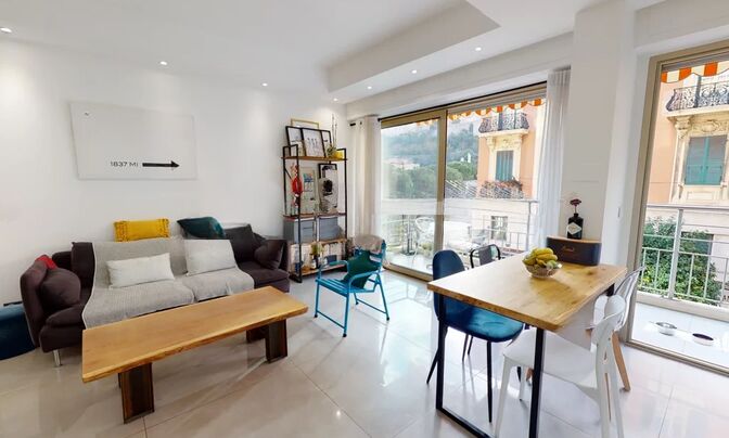 Apartment Monaco, Port