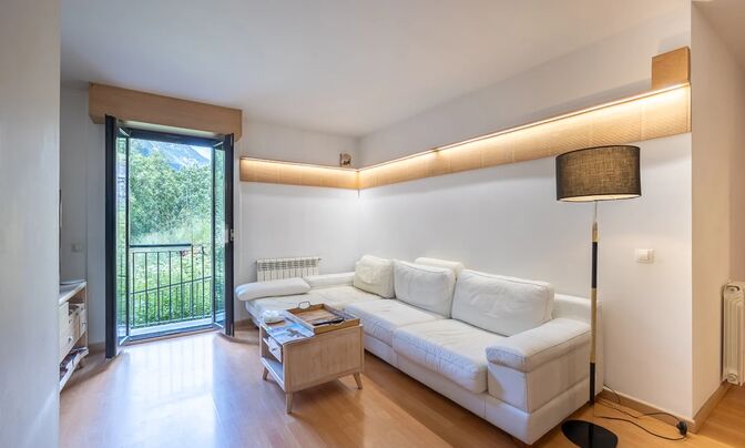 Apartment for sale in Llorts, 2 bedrooms