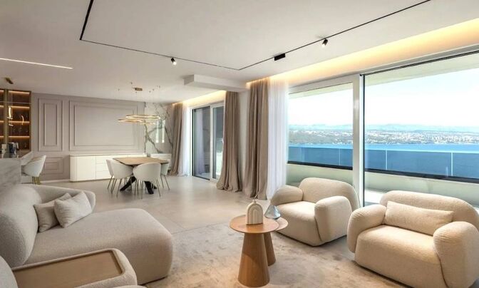 Four-room apartment in Opatija