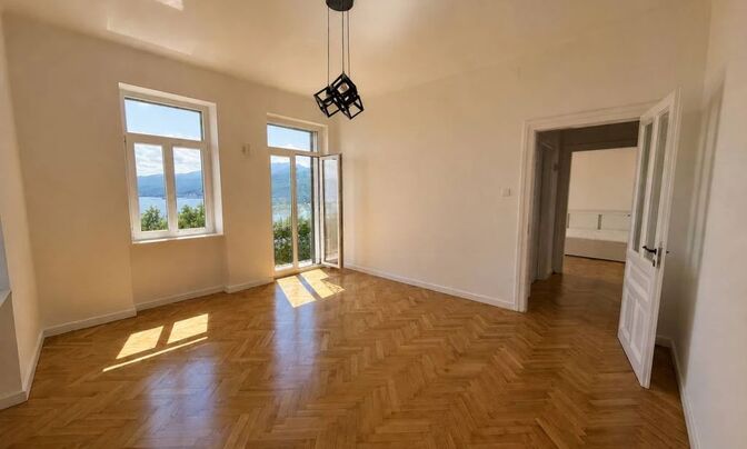 Four-room apartment Volozhko