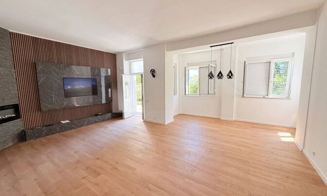 Four-room apartment in the center of Opatija