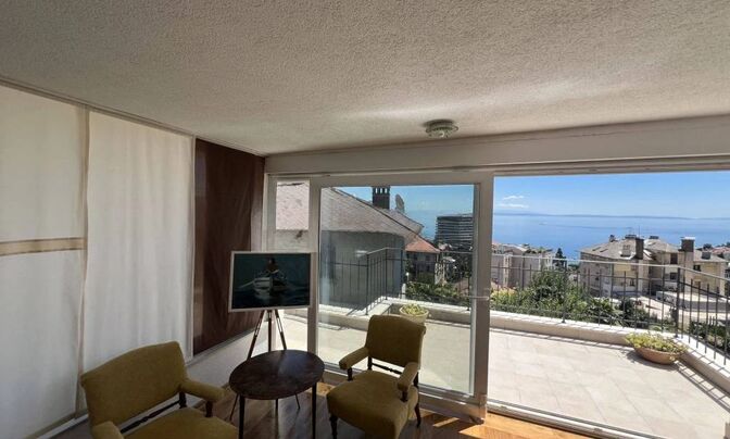 Four-room apartment Opatija Center