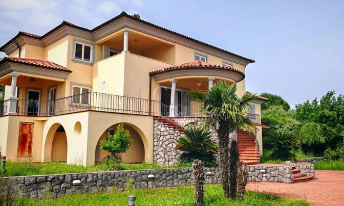 Family house in Pobri