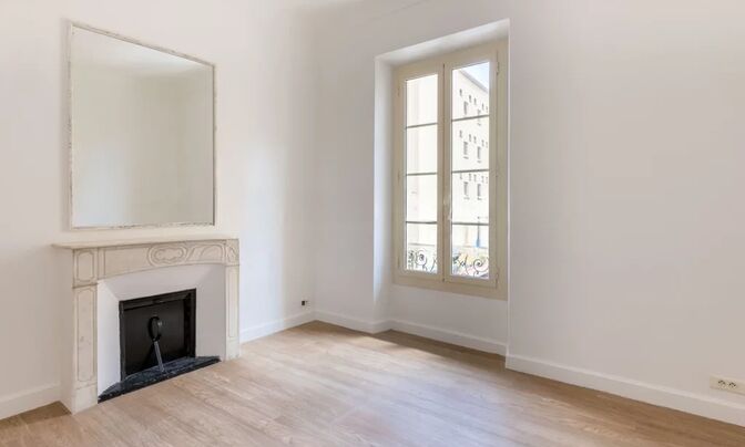 Apartment Monaco, Port