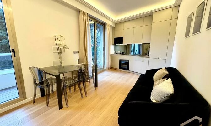 Apartment Monaco, Jardin Exotique