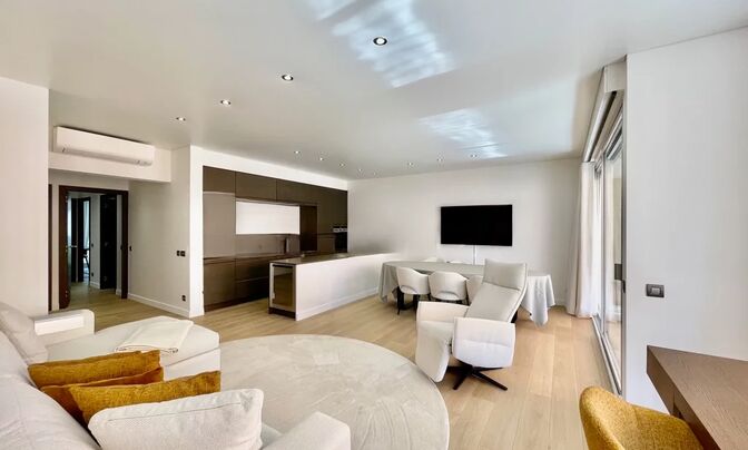 Apartment Monaco, La Rousse - Saint Roman